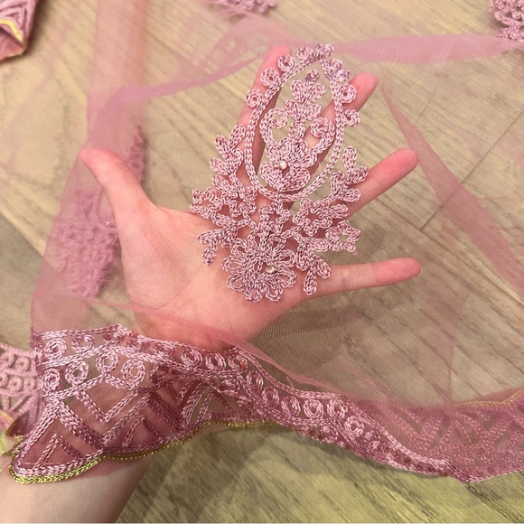 Pink Lilac Embroidered Lehenga Set - Picture 5 of 5